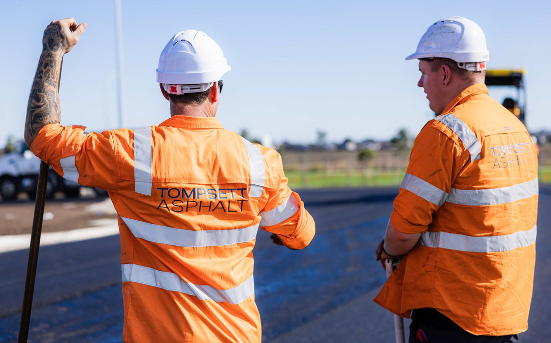 Why Custom Workwear in Melbourne Is a Must for Local Businesses